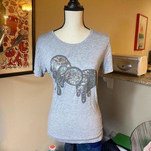 Hello Kitty Iridescent Bow Gray TShirt Size Medium